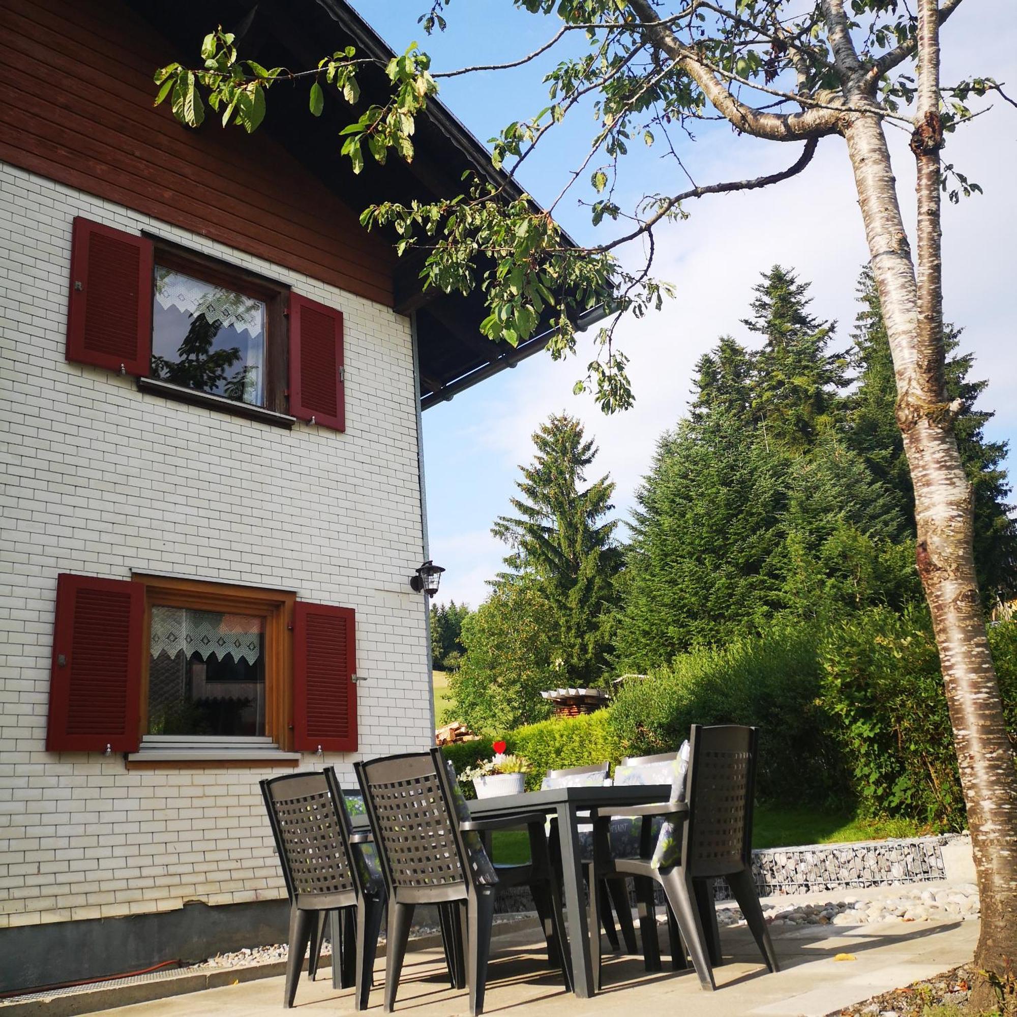 Erwin'S Apartment Bildstein Екстериор снимка